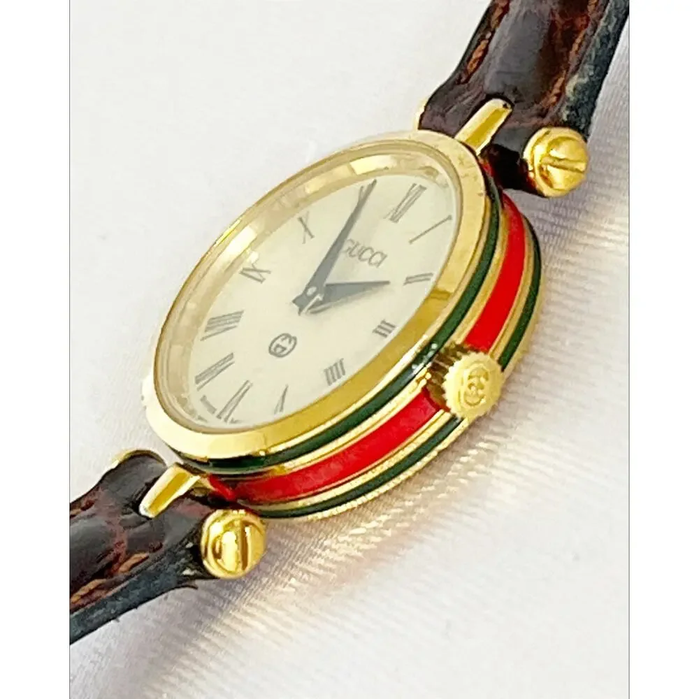GUCCI 2000L Qz Ladies Watch Vintage Gold Ivory Dial Roman Sherry Line Dial